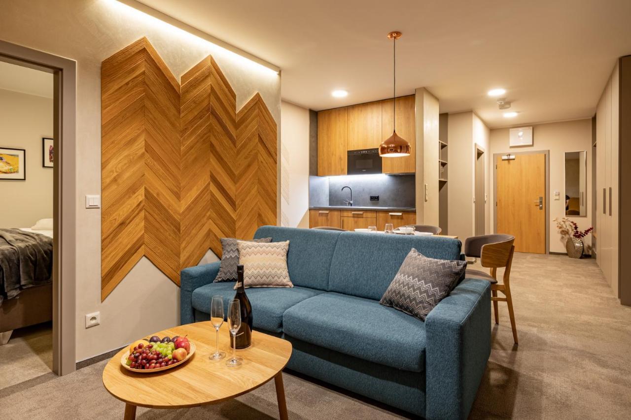Aplend Lake Resort Strbske Pleso ภายนอก รูปภาพ