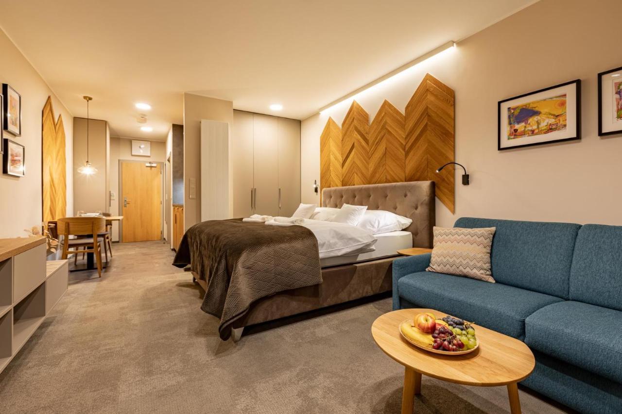 Aplend Lake Resort Strbske Pleso ภายนอก รูปภาพ