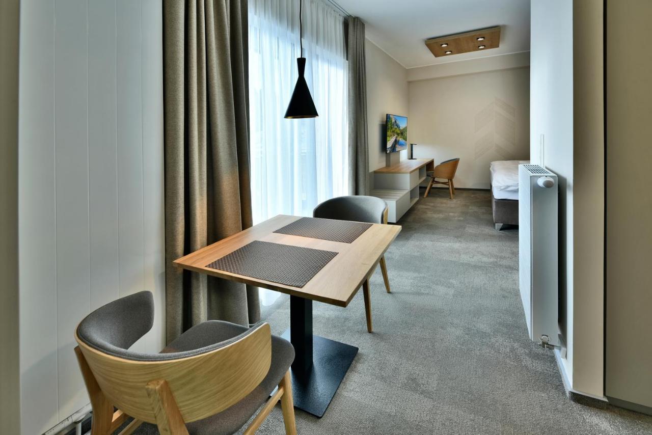Aplend Lake Resort Strbske Pleso ภายนอก รูปภาพ